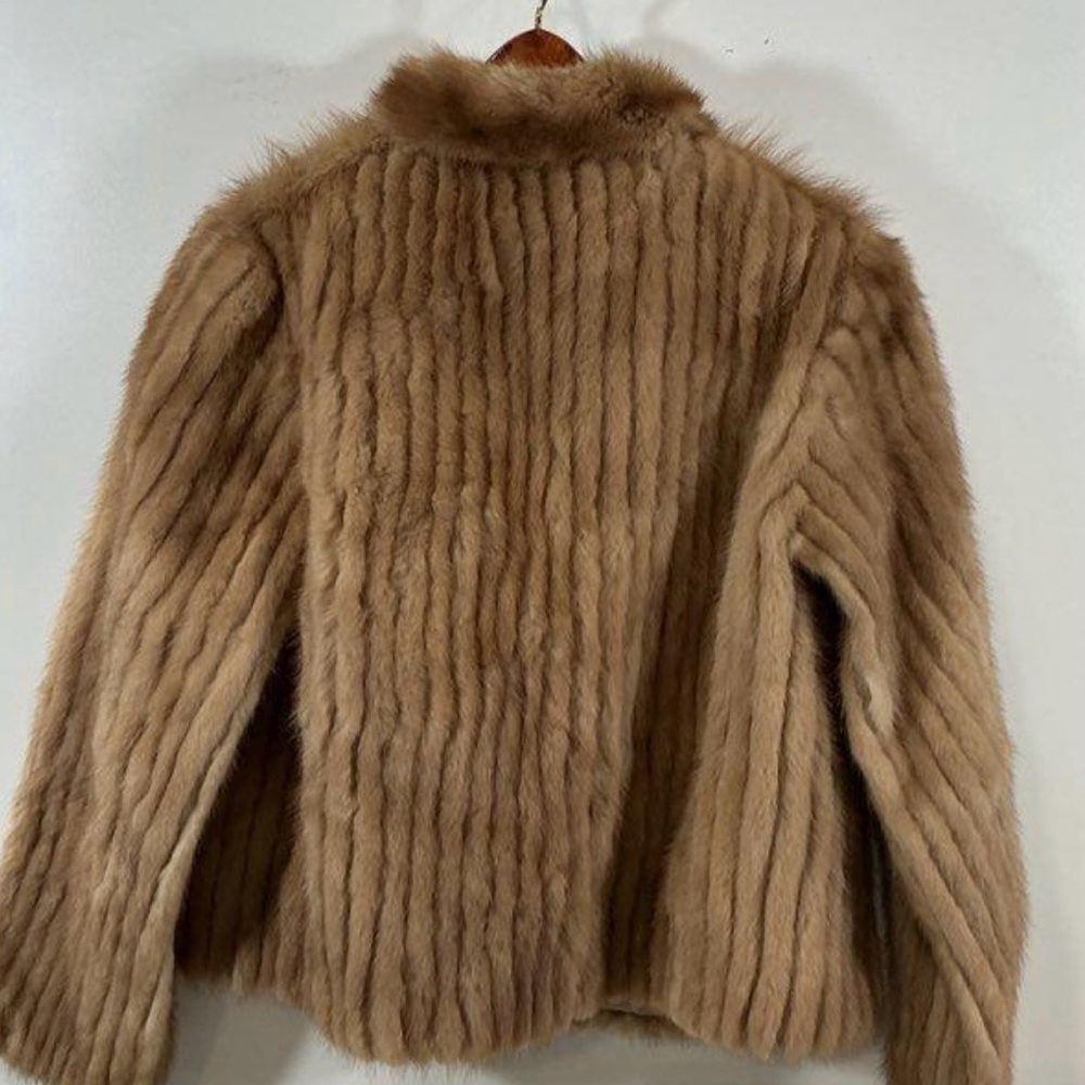 Luxurious genuine mink Tan Fur Jacket - Picture 2 of 9